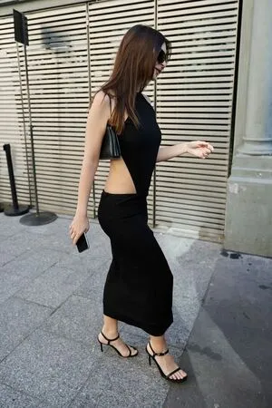 Emily Ratajkowski OnlyFans Leaked Free Thumbnail Picture - #3KL7tb1Snt