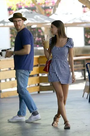 Emily Ratajkowski OnlyFans Leaked Free Thumbnail Picture - #4oLoBpH1jm