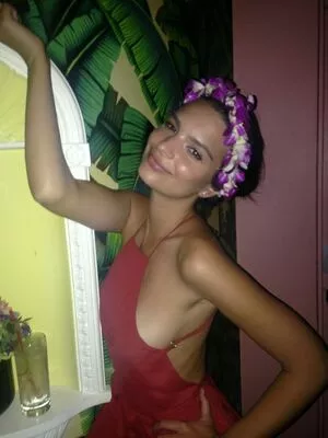 Emily Ratajkowski OnlyFans Leaked Free Thumbnail Picture - #67PQDEZCpA