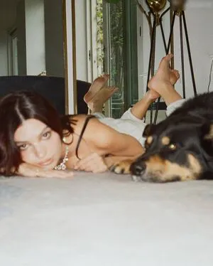 Emily Ratajkowski OnlyFans Leaked Free Thumbnail Picture - #6I8lbRY2aD