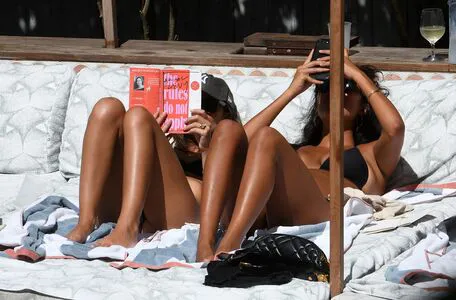 Emily Ratajkowski OnlyFans Leaked Free Thumbnail Picture - #7N8yD2tBy8