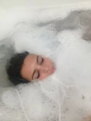 Emily Ratajkowski OnlyFans Leaked Free Thumbnail Picture - #7g3kSTOR3k