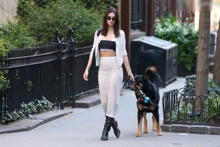 Emily Ratajkowski OnlyFans Leaked Free Thumbnail Picture - #829BTnWaGZ