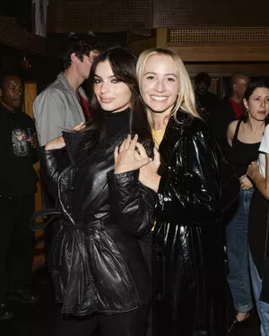 Emily Ratajkowski OnlyFans Leaked Free Thumbnail Picture - #8eKRePiR9M