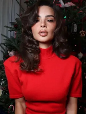 Emily Ratajkowski OnlyFans Leaked Free Thumbnail Picture - #8yWLGbEXnN