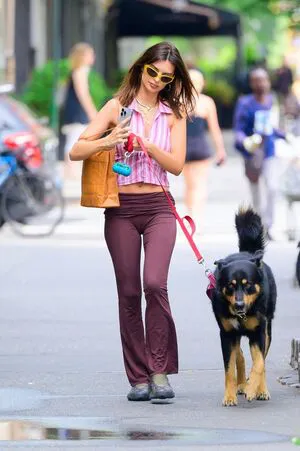 Emily Ratajkowski OnlyFans Leaked Free Thumbnail Picture - #96JTCQwhpG