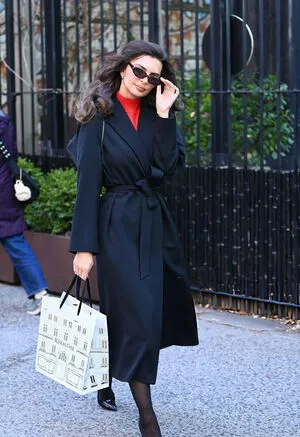 Emily Ratajkowski OnlyFans Leaked Free Thumbnail Picture - #9w66oQUwqZ