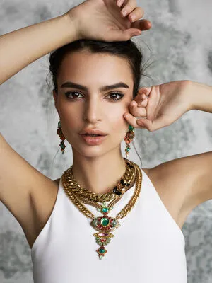 Emily Ratajkowski OnlyFans Leaked Free Thumbnail Picture - #AMh73IseA1