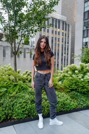 Emily Ratajkowski OnlyFans Leaked Free Thumbnail Picture - #BfSC0rHrqw