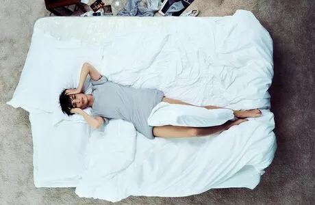 Emily Ratajkowski OnlyFans Leaked Free Thumbnail Picture - #BiMAMUavpc