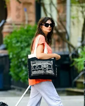 Emily Ratajkowski OnlyFans Leaked Free Thumbnail Picture - #BwbLsHuKfz