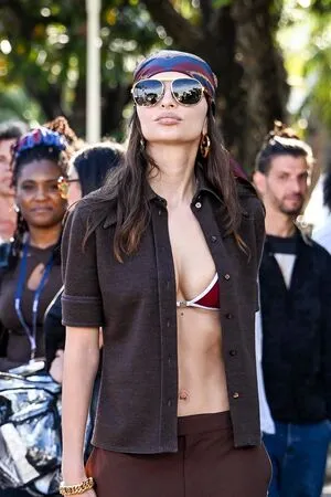 Emily Ratajkowski OnlyFans Leaked Free Thumbnail Picture - #DejjR0pMuZ