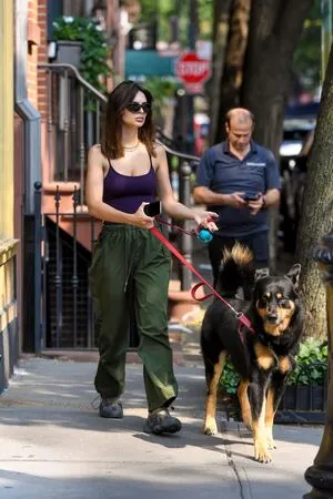Emily Ratajkowski OnlyFans Leaked Free Thumbnail Picture - #EpMmMb2wUI