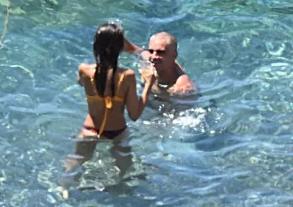 Emily Ratajkowski OnlyFans Leaked Free Thumbnail Picture - #FsSzjiB1LU