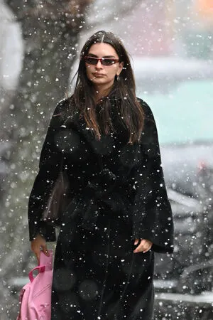 Emily Ratajkowski OnlyFans Leaked Free Thumbnail Picture - #G5eAMEHOXX