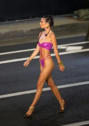Emily Ratajkowski OnlyFans Leaked Free Thumbnail Picture - #G66pKED36B