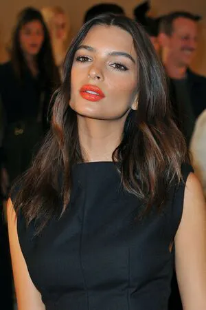 Emily Ratajkowski OnlyFans Leaked Free Thumbnail Picture - #H2J0xDv0Za