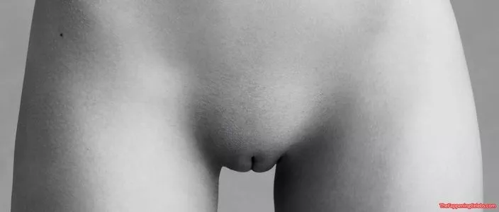 Emily Ratajkowski OnlyFans Leaked Free Thumbnail Picture - #HvyYTOUVVB