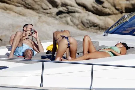 Emily Ratajkowski OnlyFans Leaked Free Thumbnail Picture - #ICKtpVTT9P