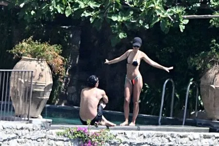 Emily Ratajkowski OnlyFans Leaked Free Thumbnail Picture - #IE20MqpNcA