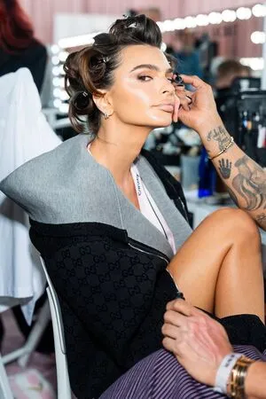 Emily Ratajkowski OnlyFans Leaked Free Thumbnail Picture - #IixVR8ecqB