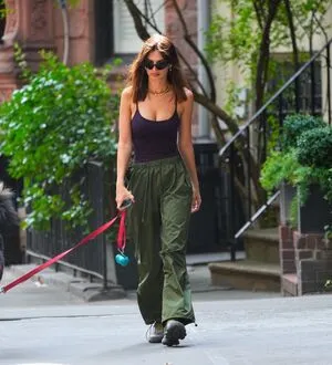 Emily Ratajkowski OnlyFans Leaked Free Thumbnail Picture - #IoQWK6hXpu