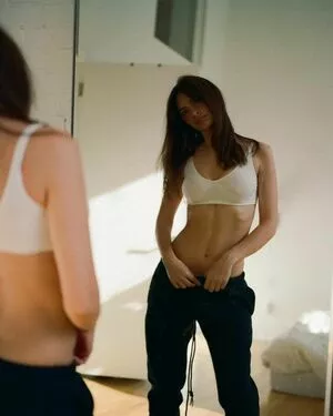 Emily Ratajkowski OnlyFans Leaked Free Thumbnail Picture - #JHXwC9iOrp