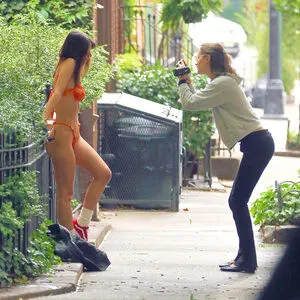 Emily Ratajkowski OnlyFans Leaked Free Thumbnail Picture - #JLb4DwndFP