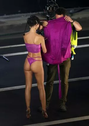 Emily Ratajkowski OnlyFans Leaked Free Thumbnail Picture - #JNqrRiz7TG