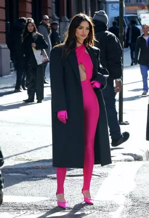 Emily Ratajkowski OnlyFans Leaked Free Thumbnail Picture - #JbneM3eflN