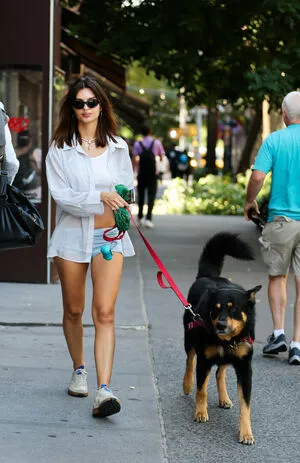 Emily Ratajkowski OnlyFans Leaked Free Thumbnail Picture - #Jd1vUdvX9B