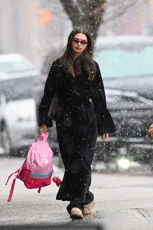 Emily Ratajkowski OnlyFans Leaked Free Thumbnail Picture - #KQLEnSNyVf