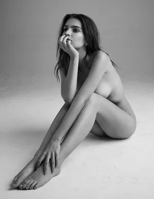 Emily Ratajkowski OnlyFans Leaked Free Thumbnail Picture - #L6dgK9TaiZ