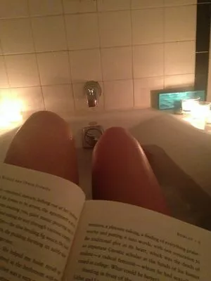 Emily Ratajkowski OnlyFans Leaked Free Thumbnail Picture - #LefONuekVe