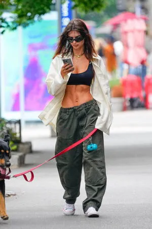 Emily Ratajkowski OnlyFans Leaked Free Thumbnail Picture - #LtaIdYTPhD