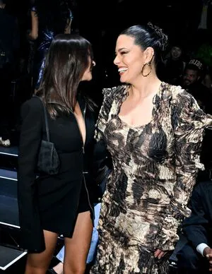 Emily Ratajkowski OnlyFans Leaked Free Thumbnail Picture - #MGunVkHbnx