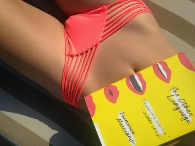 Emily Ratajkowski OnlyFans Leaked Free Thumbnail Picture - #McOja437NU