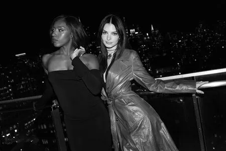 Emily Ratajkowski OnlyFans Leaked Free Thumbnail Picture - #MhrwqNPKSk