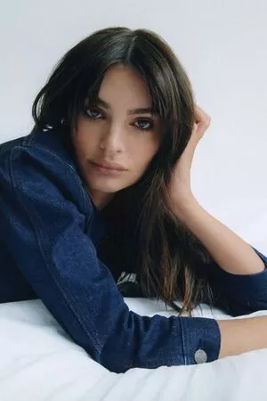 Emily Ratajkowski OnlyFans Leaked Free Thumbnail Picture - #NMxvTbjMSS