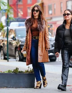 Emily Ratajkowski OnlyFans Leaked Free Thumbnail Picture - #NRp4DZem7n