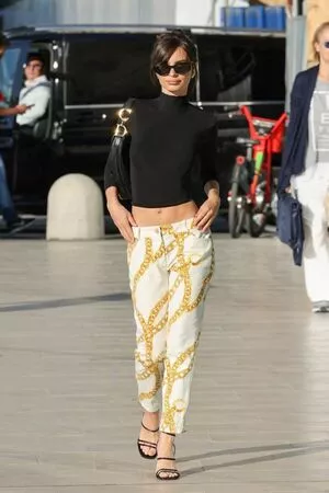 Emily Ratajkowski OnlyFans Leaked Free Thumbnail Picture - #NSRGl4xpgz