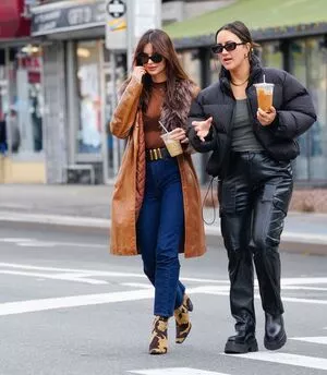 Emily Ratajkowski OnlyFans Leaked Free Thumbnail Picture - #NuvEsPGO51