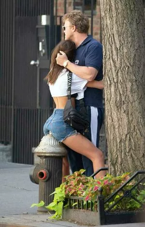 Emily Ratajkowski OnlyFans Leaked Free Thumbnail Picture - #OEsvLdMiq5