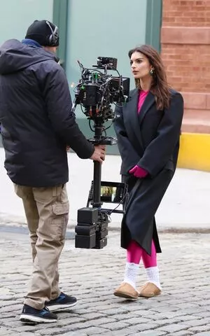 Emily Ratajkowski OnlyFans Leaked Free Thumbnail Picture - #OIkA0F7w5L