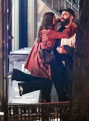 Emily Ratajkowski OnlyFans Leaked Free Thumbnail Picture - #P7aMMIQt4u