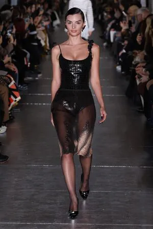 Emily Ratajkowski OnlyFans Leaked Free Thumbnail Picture - #Q2QGccuM3b