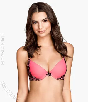 Emily Ratajkowski OnlyFans Leaked Free Thumbnail Picture - #Q5CCdge7K0