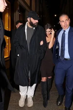 Emily Ratajkowski OnlyFans Leaked Free Thumbnail Picture - #QQFpWN3fZG