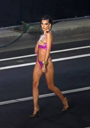 Emily Ratajkowski OnlyFans Leaked Free Thumbnail Picture - #QWg30luA3T