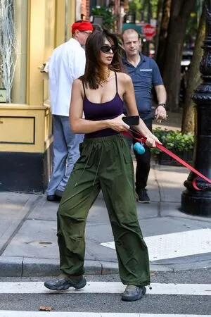 Emily Ratajkowski OnlyFans Leaked Free Thumbnail Picture - #R6IG60jkyt